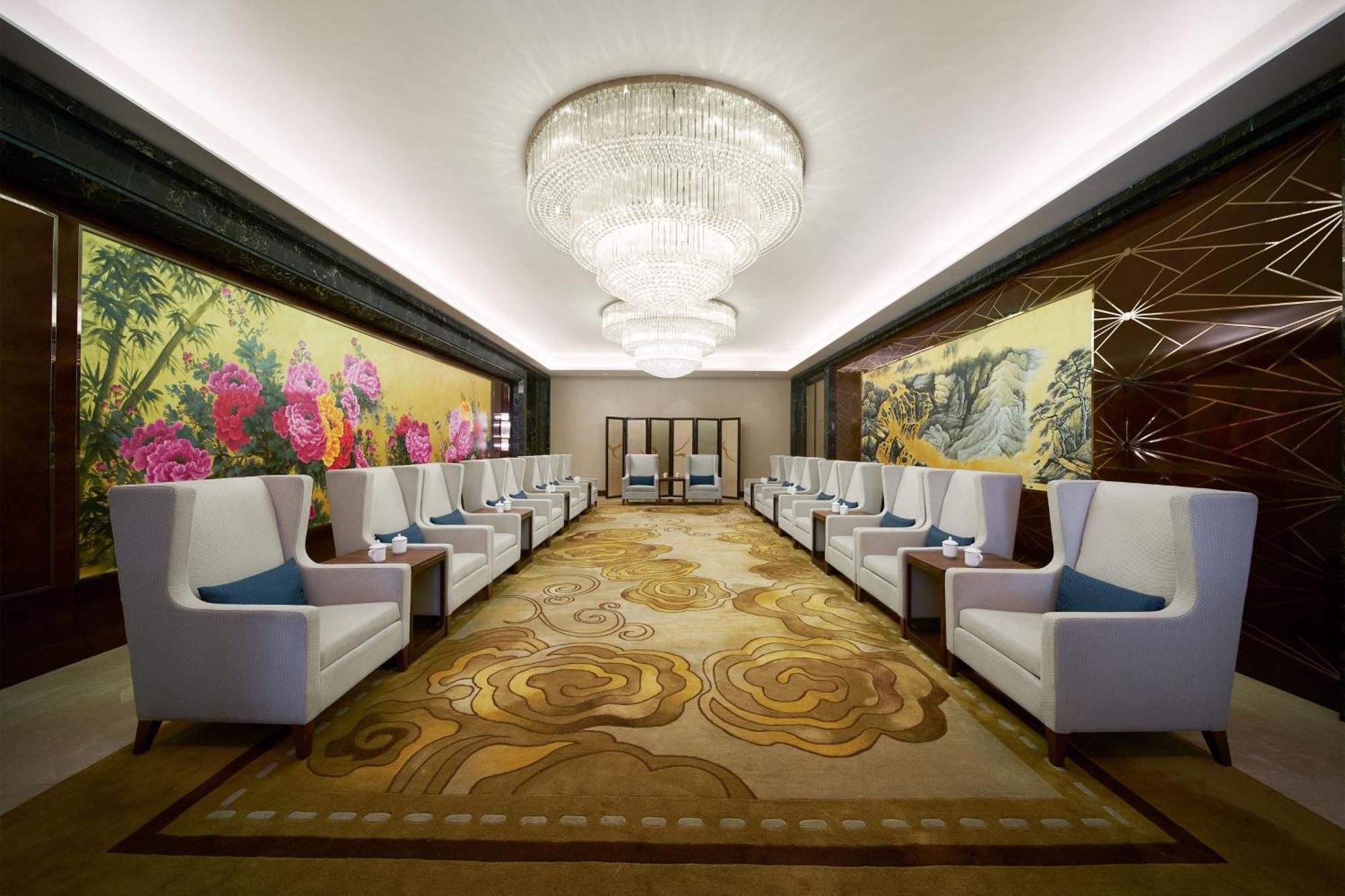 Sheraton Grand Zhengzhou Hotel Екстер'єр фото