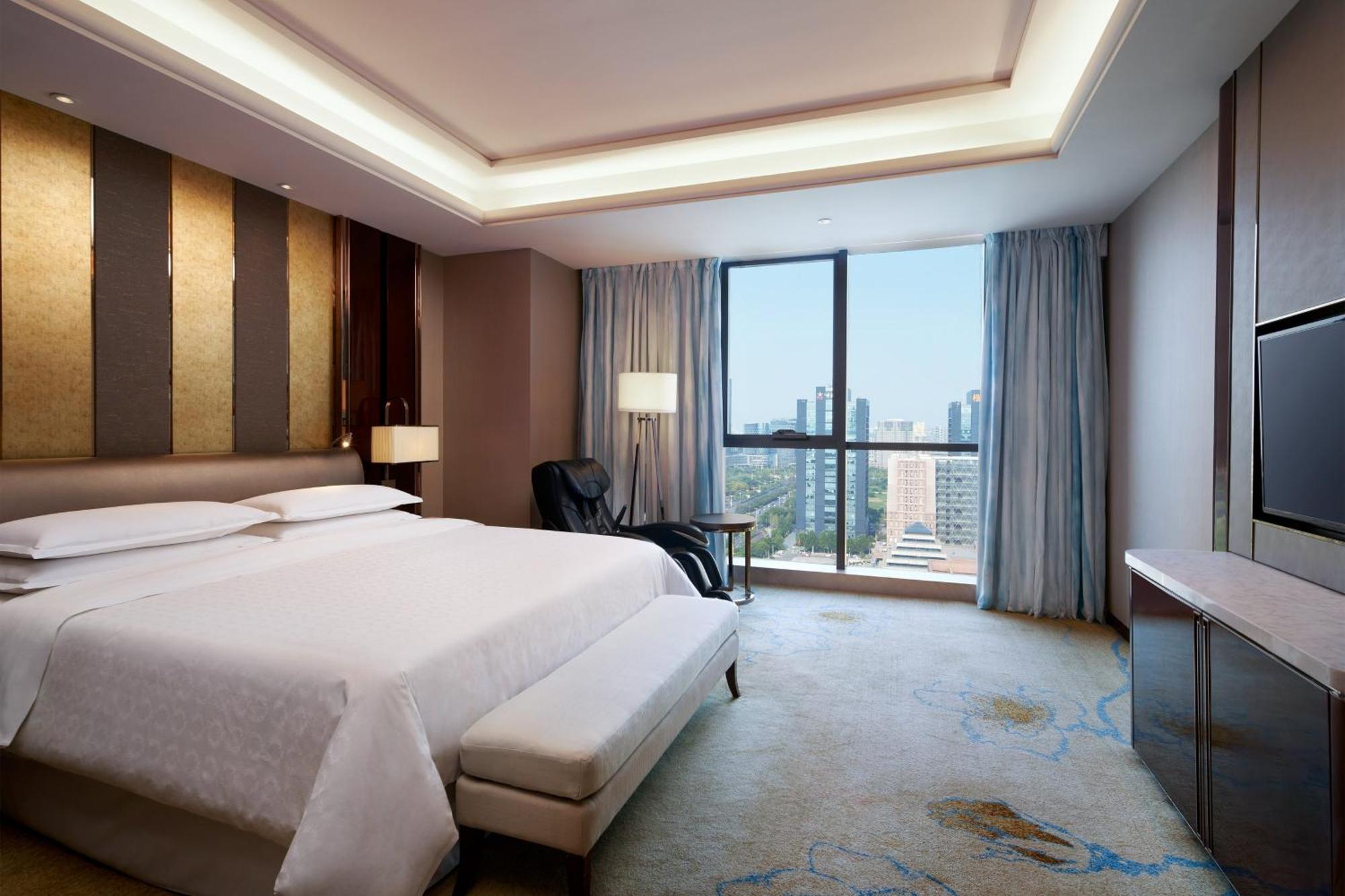 Sheraton Grand Zhengzhou Hotel Екстер'єр фото