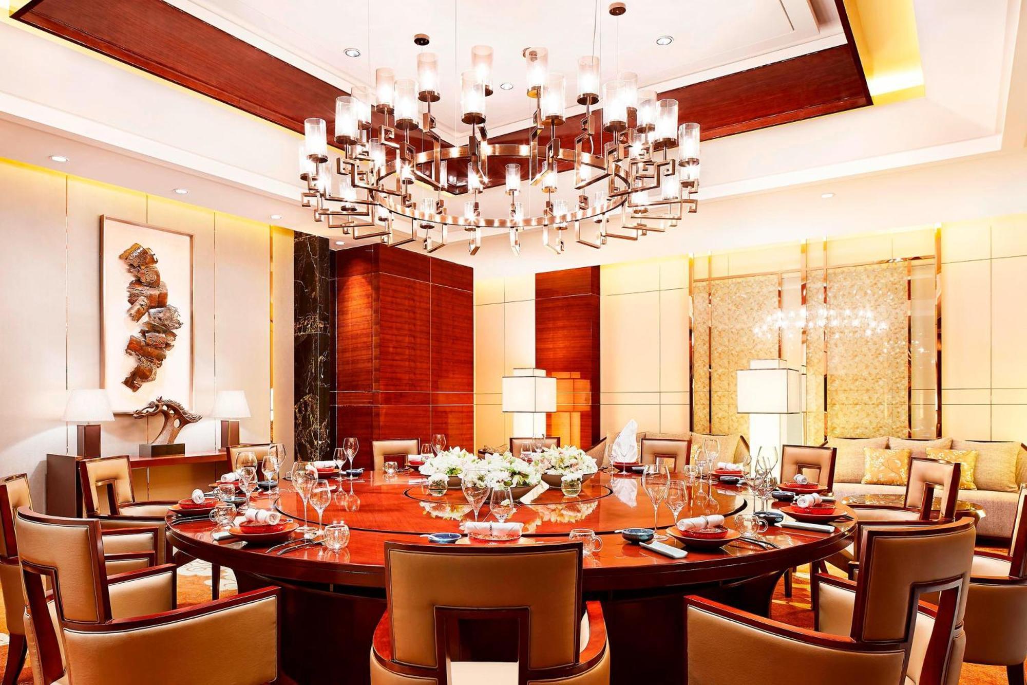 Sheraton Grand Zhengzhou Hotel Екстер'єр фото