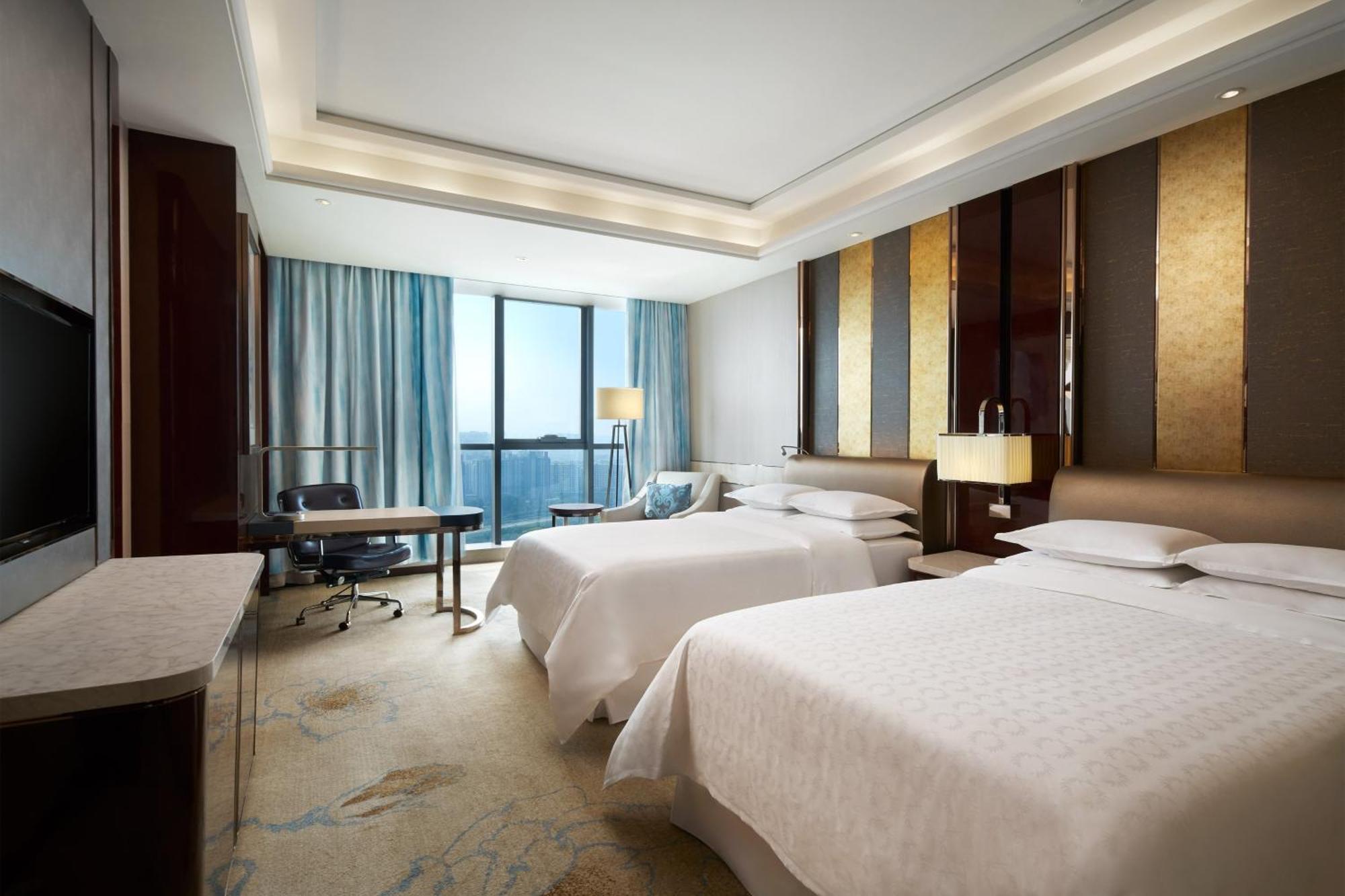 Sheraton Grand Zhengzhou Hotel Екстер'єр фото