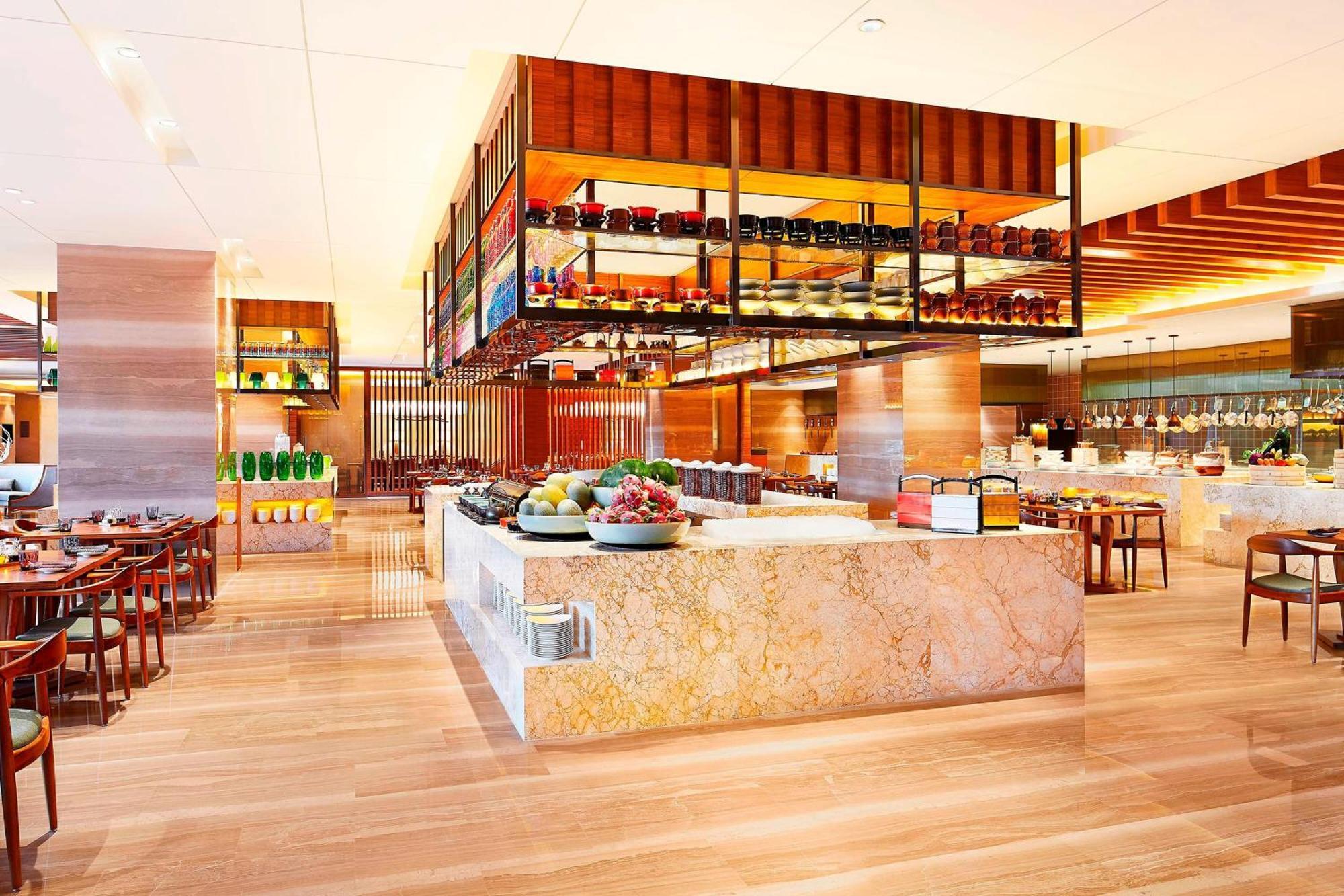 Sheraton Grand Zhengzhou Hotel Екстер'єр фото
